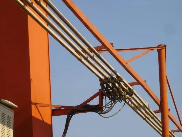 Conductor bar install in Iran